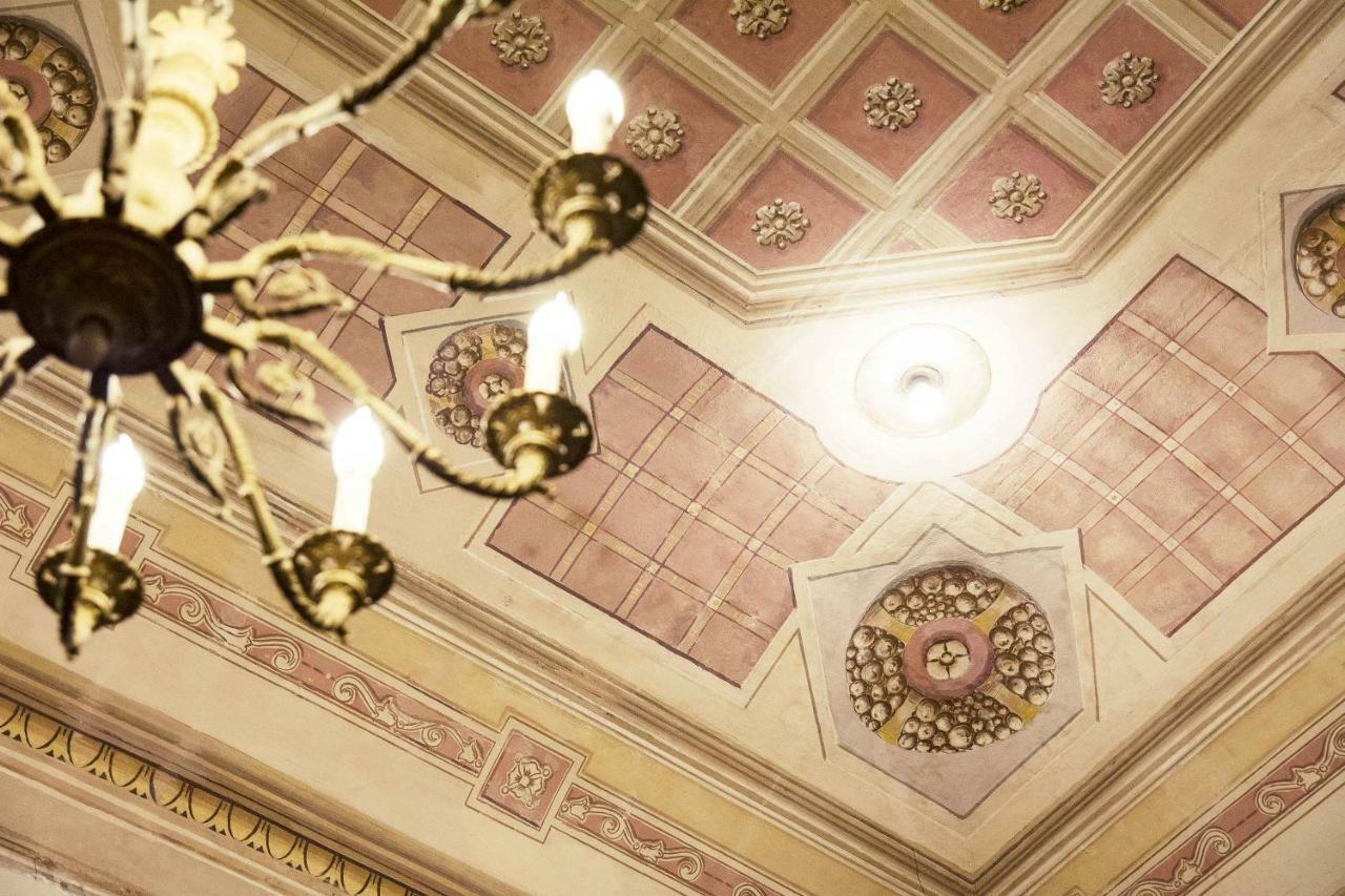 Nabucco Bed & Breakfast カターニア エクステリア 写真